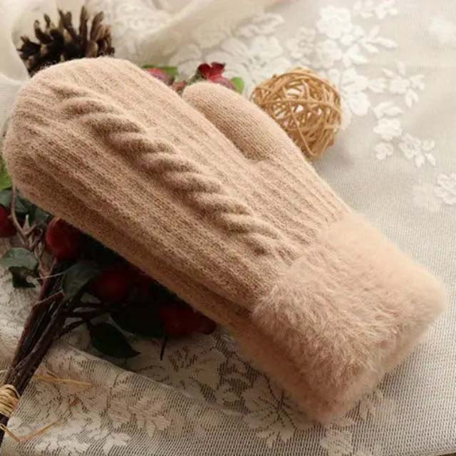 Warm Knitted Gloves