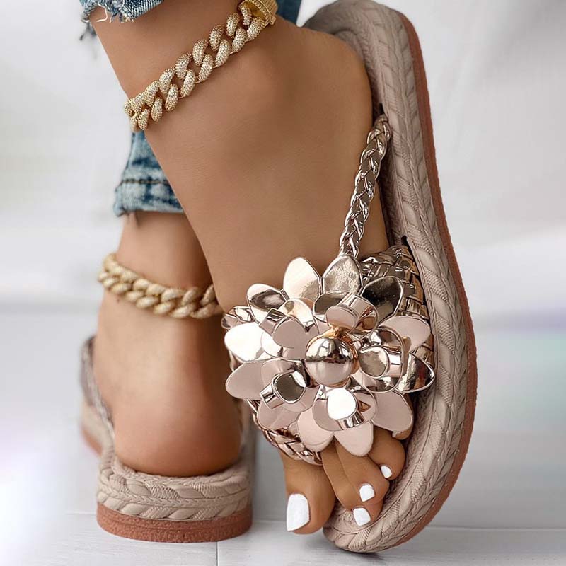 3D Floral Decorative Flat Slippers