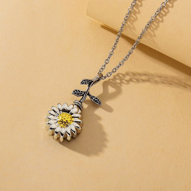 Vintage Sunflower Pendant Necklace