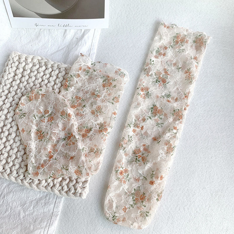 Floral Lace Socks