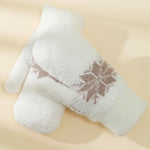 Warm Snowflake Gloves