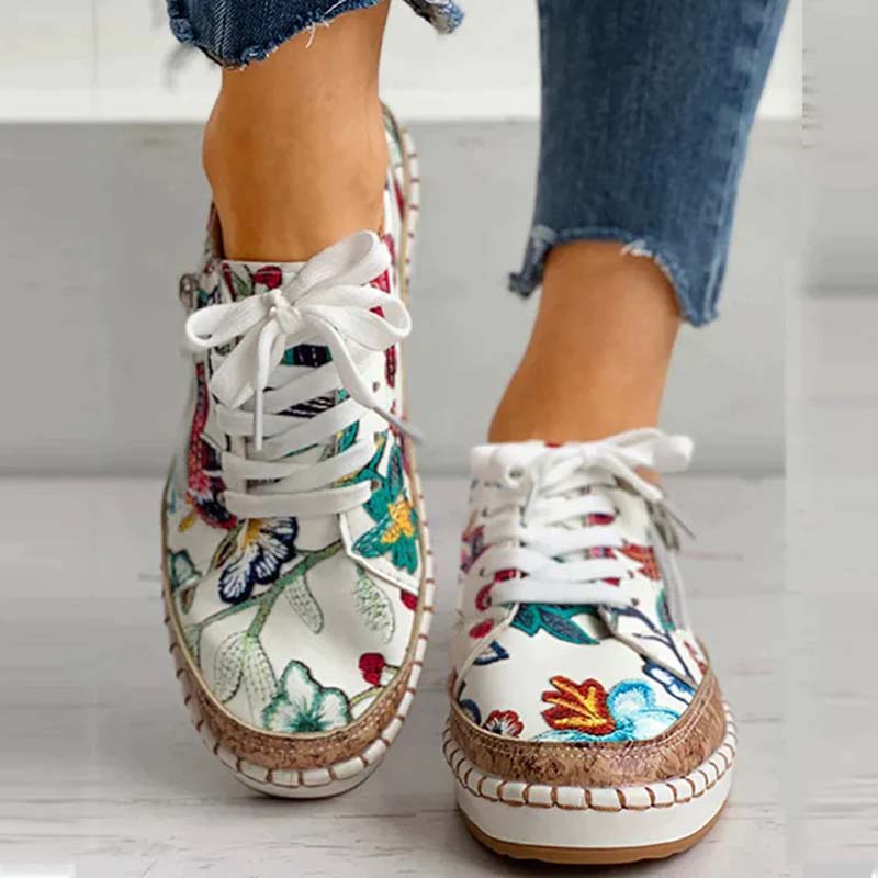 Fashionable Casual Shoes